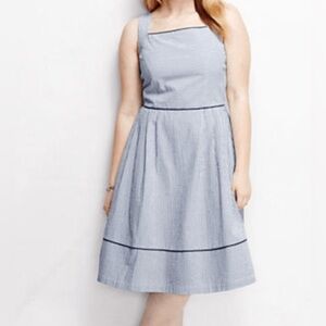 LANDS' END Navy Striped Seersucker Summer Dress size 14 Nautical Classic Preppy